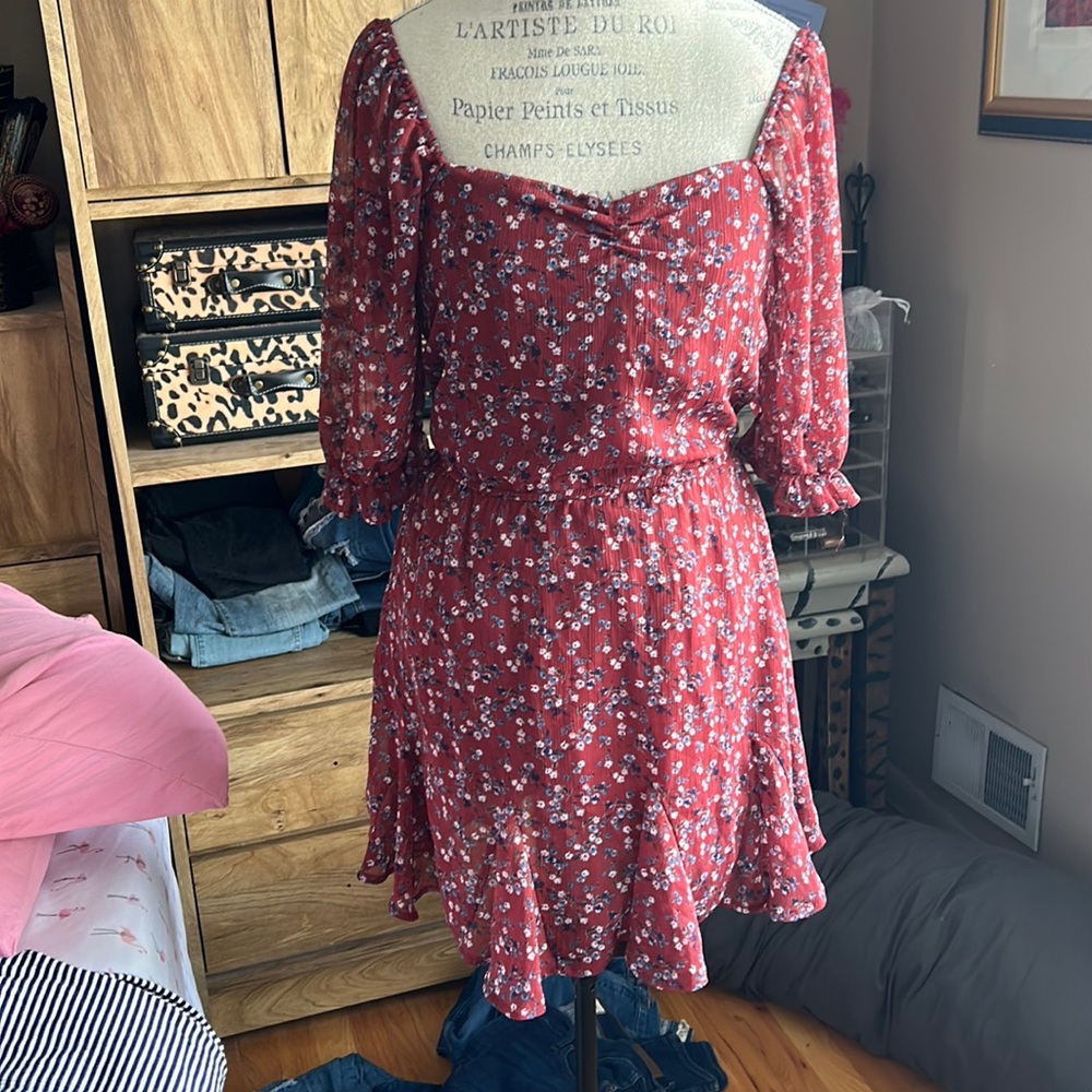 Burgundy Floral Mini Dress - Small